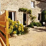 ホームステイ Le Du Clos Giot *