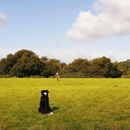 Le Du Clos Giot Pansiyon